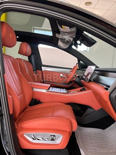 BYD Tang L-11