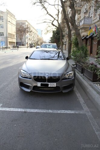 BMW M6 2013, 117,000 km - 4.4 l - Bakı