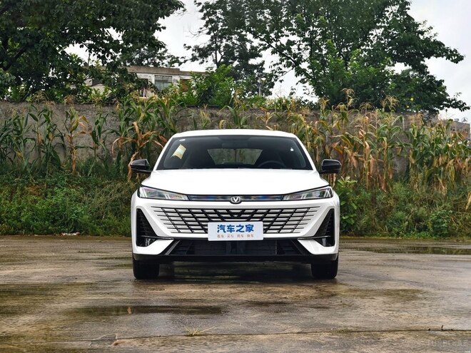 Changan Eado Plus 2025, 0 km - 1.5 л - Bakı