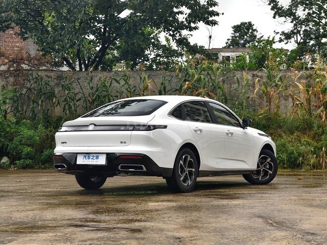 Changan Eado Plus 2025, 0 km - 1.5 л - Bakı