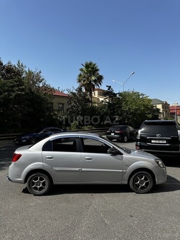 Kia Rio 2009, 270,000 km - 1.5 l - Bakı