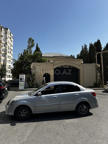 Kia Rio 2009, 270,000 km - 1.5 l - Bakı