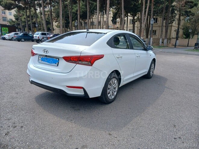 Hyundai Accent 2018, 120,000 km - 1.4 l - Bakı