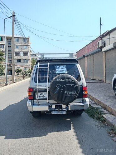Mitsubishi Pajero 1993, 300,000 km - 2.8 l - Gəncə