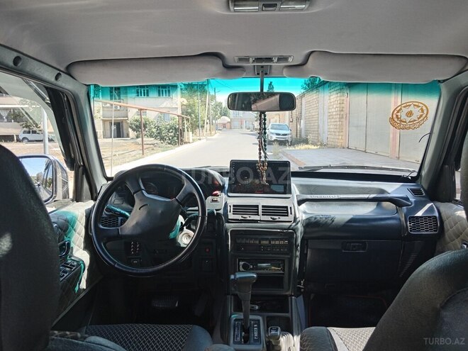 Mitsubishi Pajero 1993, 300,000 km - 2.8 l - Gəncə