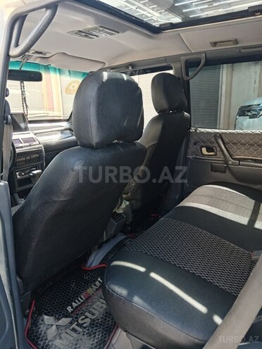 Mitsubishi Pajero 1993, 300,000 km - 2.8 l - Gəncə