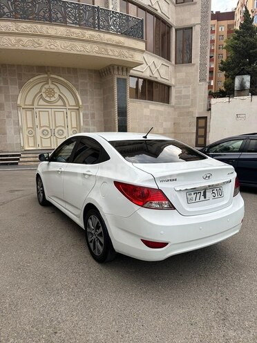 Hyundai Accent 2013, 242,000 km - 1.6 l - Gəncə
