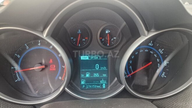 Chevrolet Cruze 2014, 274,158 km - 1.4 l - Bakı