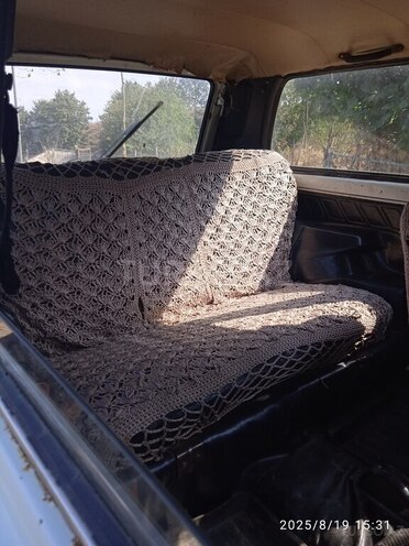 LADA (VAZ) Niva 1996, 300,000 km - 1.7 л - Yardımlı