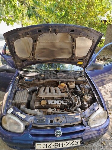 Opel Vita 1997, 320,000 km - 1.4 l - Qax