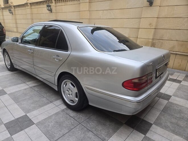 Mercedes E 280 2000, 265,085 km - 2.8 l - Sumqayıt