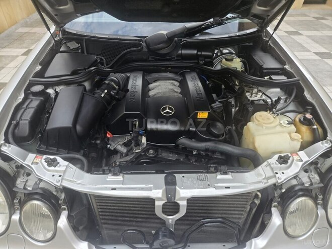 Mercedes E 280 2000, 265,085 km - 2.8 l - Sumqayıt
