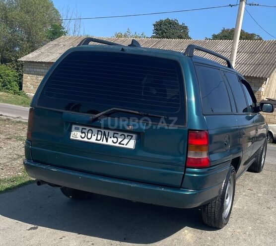 Opel Astra 1997, 350,000 km - 1.6 л - Balakən