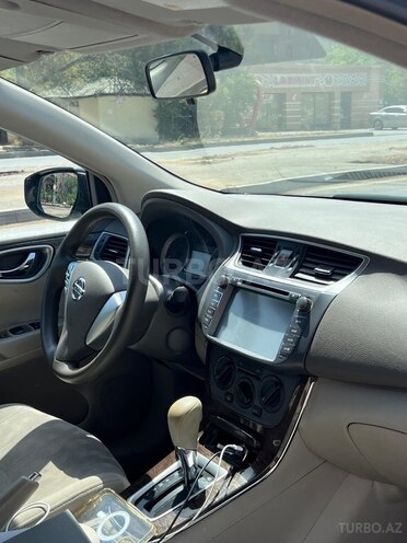 Nissan Sentra 2015, 215,000 km - 1.6 l - Bakı