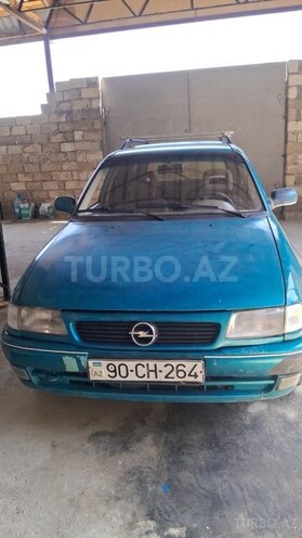 Opel Astra 1995, 400,000 km - 2.0 l - Şabran