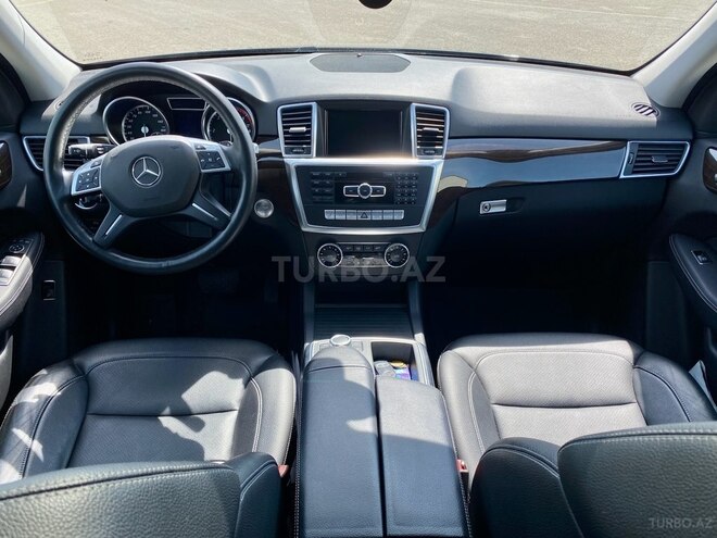Mercedes ML 250 4MATIC 2015, 275,000 km - 2.1 l - Bakı