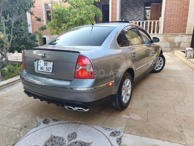 Volkswagen Passat 2004, 208,000 km - 1.8 l - Bakı