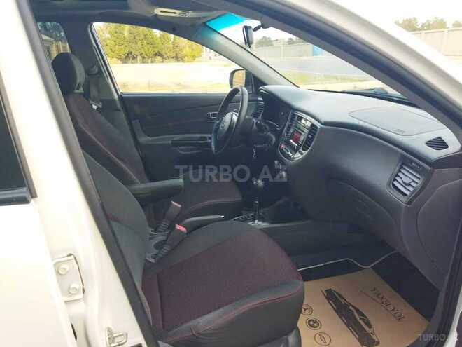 Kia Rio 2011, 180,000 km - 1.6 л - Sumqayıt