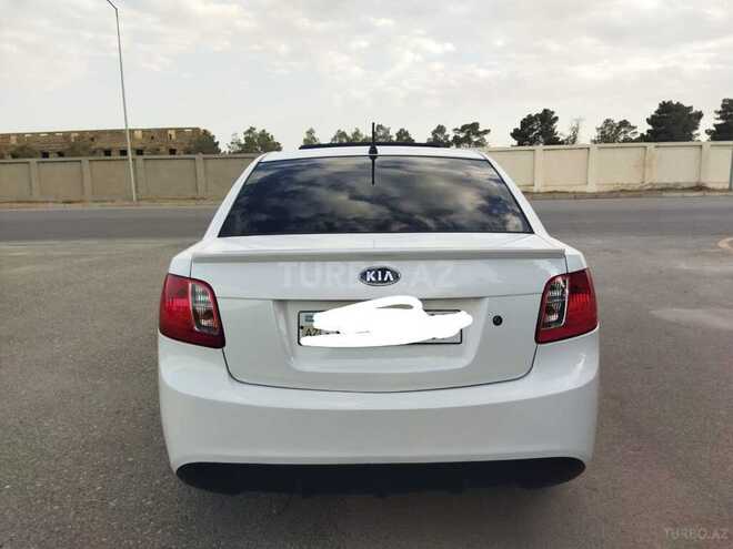 Kia Rio 2011, 180,000 km - 1.6 л - Sumqayıt