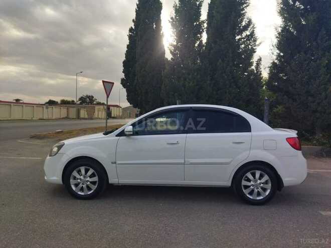 Kia Rio 2011, 180,000 km - 1.6 л - Sumqayıt