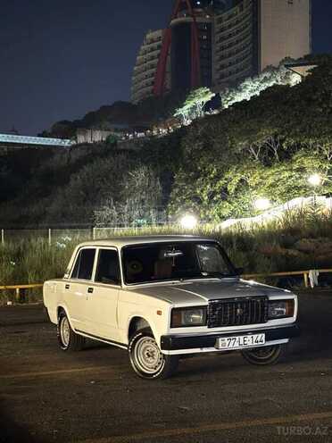 LADA (VAZ) 2107 2008, 180,000 km - 1.6 л - Bakı