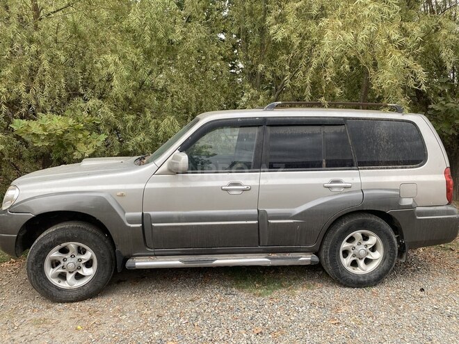 Hyundai Terracan 2006, 320,000 km - 2.9 l - Füzuli