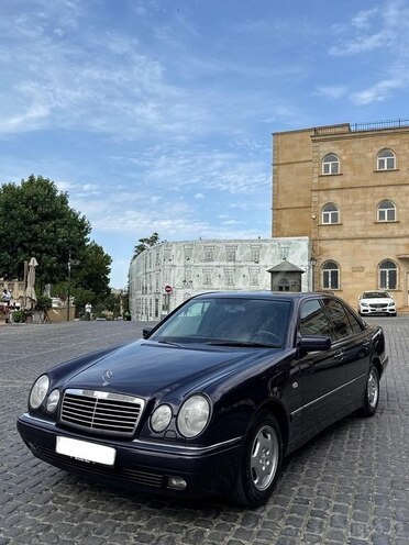 Mercedes E 230 1996, 423,000 km - 2.3 l - Bakı