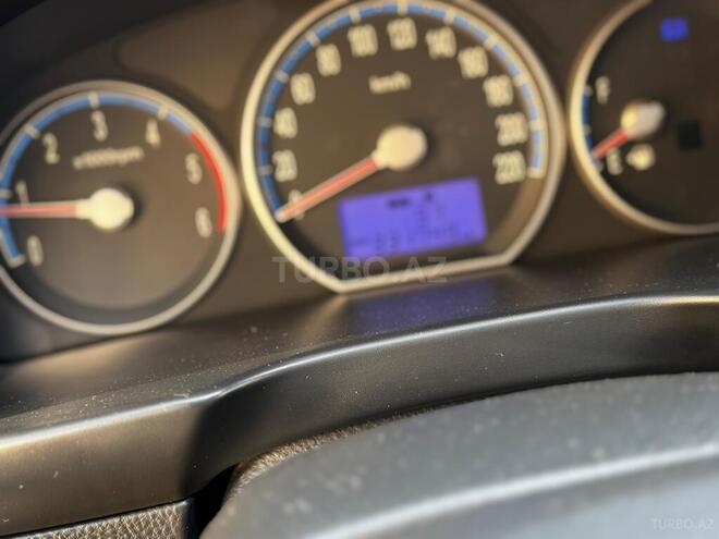 Hyundai Santa Fe 2008, 340,000 km - 2.0 l - Tovuz