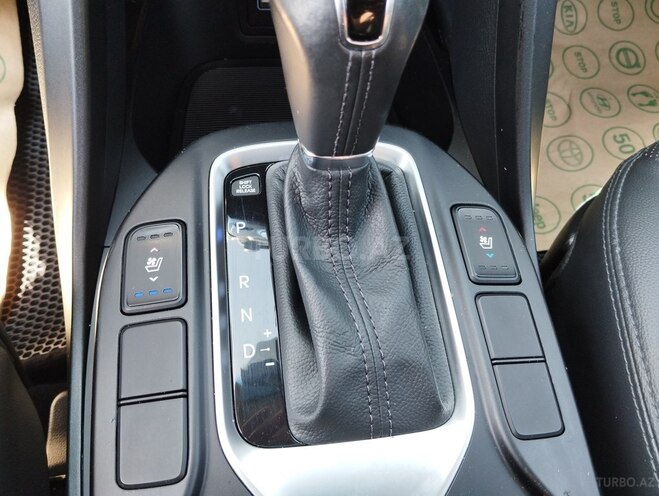 Hyundai Santa Fe 2016, 196,700 km - 2.0 l - Bakı
