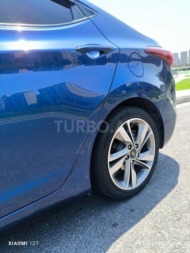 Hyundai Elantra 2015, 196,000 km - 1.8 l - Bakı