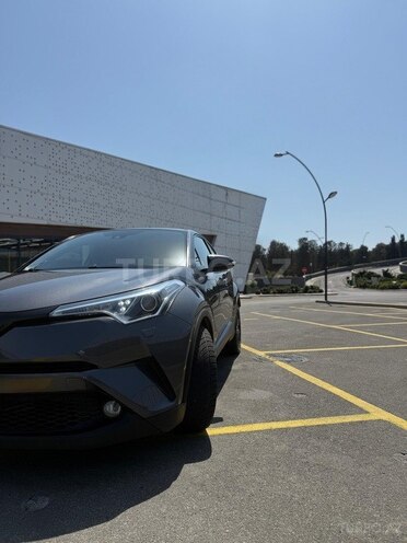 Toyota C-HR 2018, 136,900 km - 1.8 l - Bakı