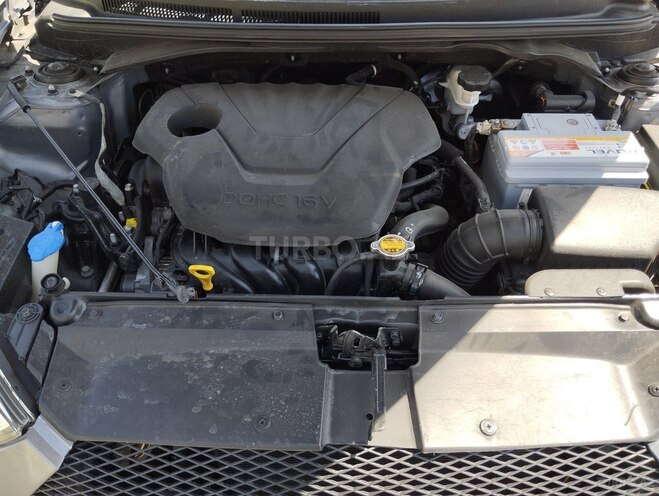 Hyundai Veloster 2012, 93,600 km - 1.6 л - Bakı