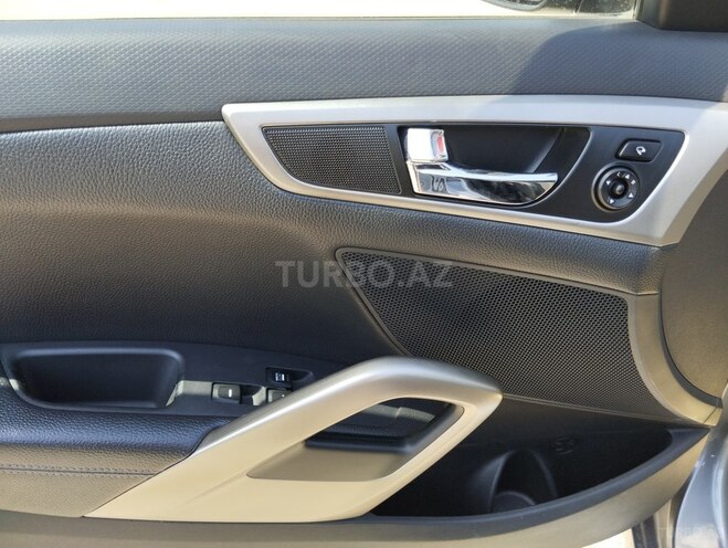 Hyundai Veloster 2012, 93,600 km - 1.6 л - Bakı