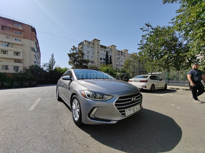 Hyundai Elantra 2016, 179,000 km - 2.0 l - Bakı