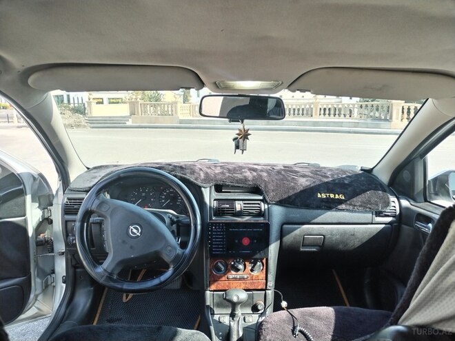 Opel Astra 1999, 250,000 km - 1.8 l - Qəbələ
