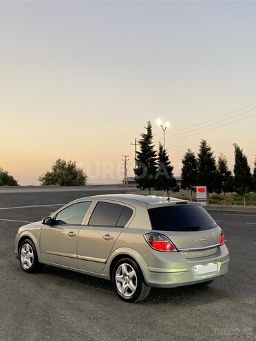 Opel Astra 2007, 237,000 km - 1.4 l - Bakı