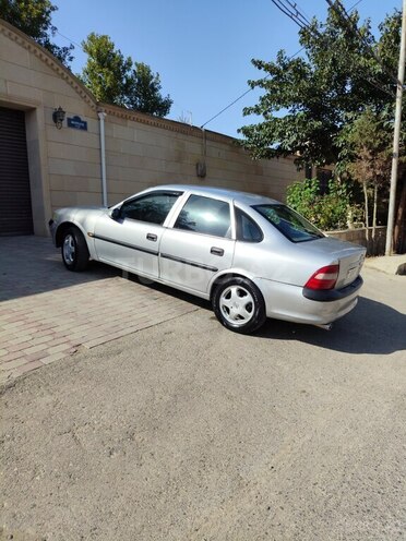 Opel Vectra 1998, 296,420 km - 1.8 l - Bakı