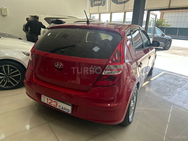 Hyundai i30 2010, 258,000 km - 1.4 л - Bakı