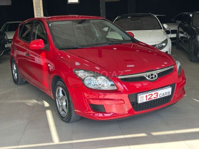 Hyundai i30 2010, 258,000 km - 1.4 л - Bakı