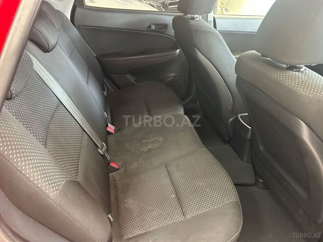 Hyundai i30 2010, 258,000 km - 1.4 л - Bakı