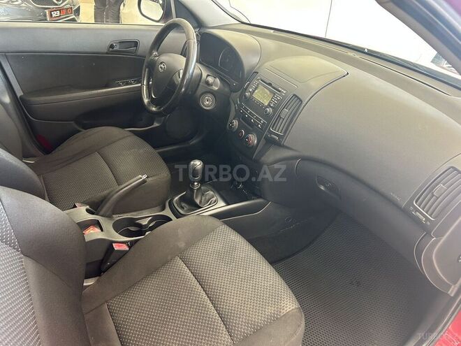 Hyundai i30 2010, 258,000 km - 1.4 л - Bakı