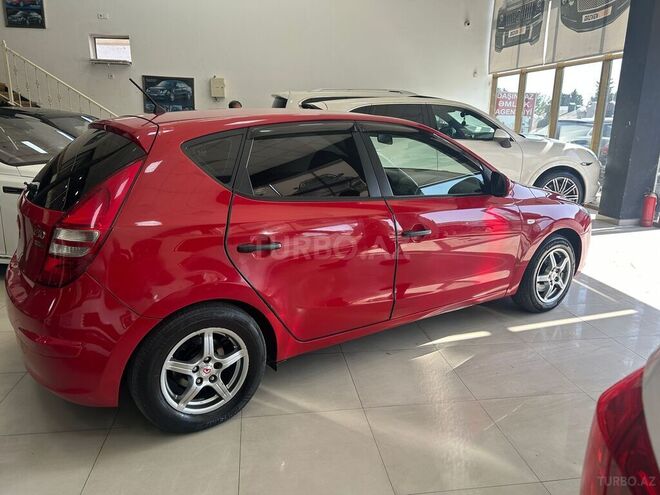 Hyundai i30 2010, 258,000 km - 1.4 л - Bakı