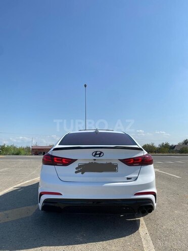 Hyundai Elantra 2016, 161,020 km - 1.6 л - Biləsuvar