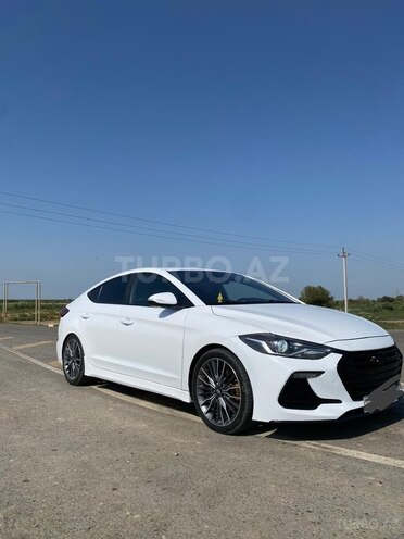 Hyundai Elantra 2016, 161,020 km - 1.6 л - Biləsuvar