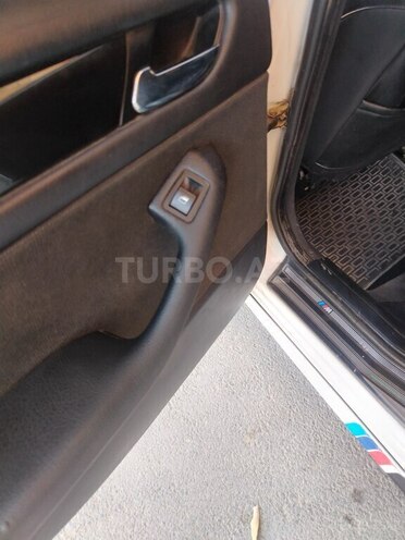 BMW 318 2004, 260,000 km - 2.0 l - Ağdam