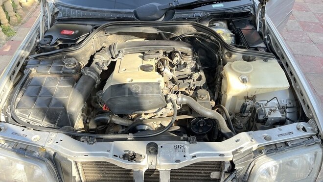 Mercedes C 230 1997, 391,474 km - 2.3 l - Salyan