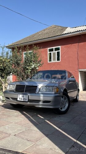 Mercedes C 230 1997, 391,474 km - 2.3 l - Salyan