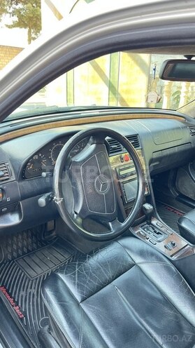 Mercedes C 230 1997, 391,474 km - 2.3 l - Salyan