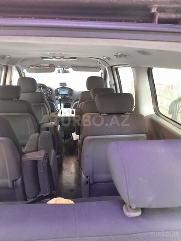 Hyundai H-1 2011, 265,000 km - 2.4 l - Bakı