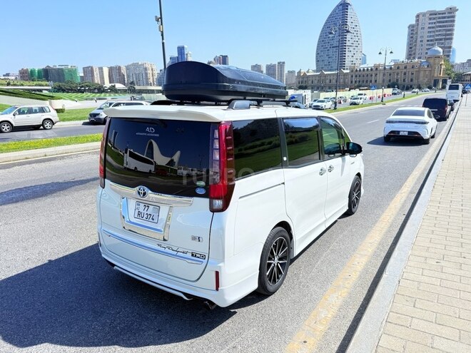 Toyota Noah 2015, 120,000 km - 1.8 l - Bakı
